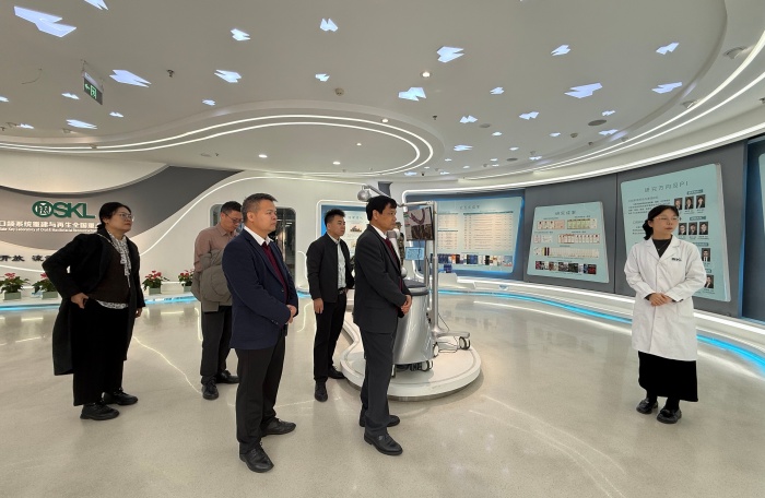 {KS:Field:Title} 第 5 张